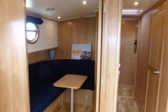 SINFONIA-57N-Piper-Dutch-Barge-03