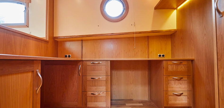 Piper Boats bespoke designs custom office layout