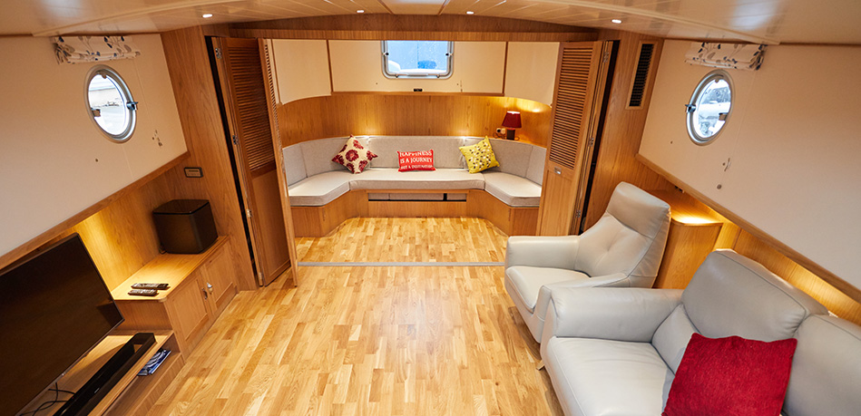 Saloon 2nd bedroom 49L Luxemotor Class Dutch Barge