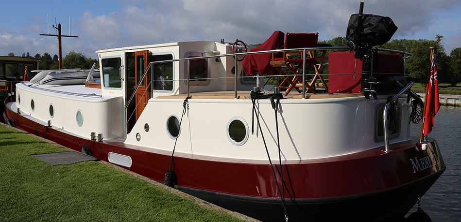 Merlot rear 49L Luxemotor Class Dutch Barge