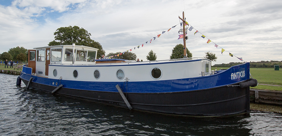 Anticus 49M Motor Class Dutch Barge