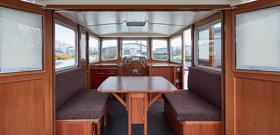 Wheelhouse 60M Motor Class Dutch Barge