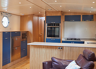 Galley 60M Motor Class Dutch Barge